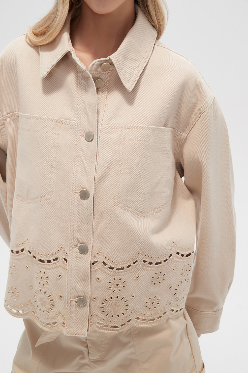 Sobrecamisa Voro Crema