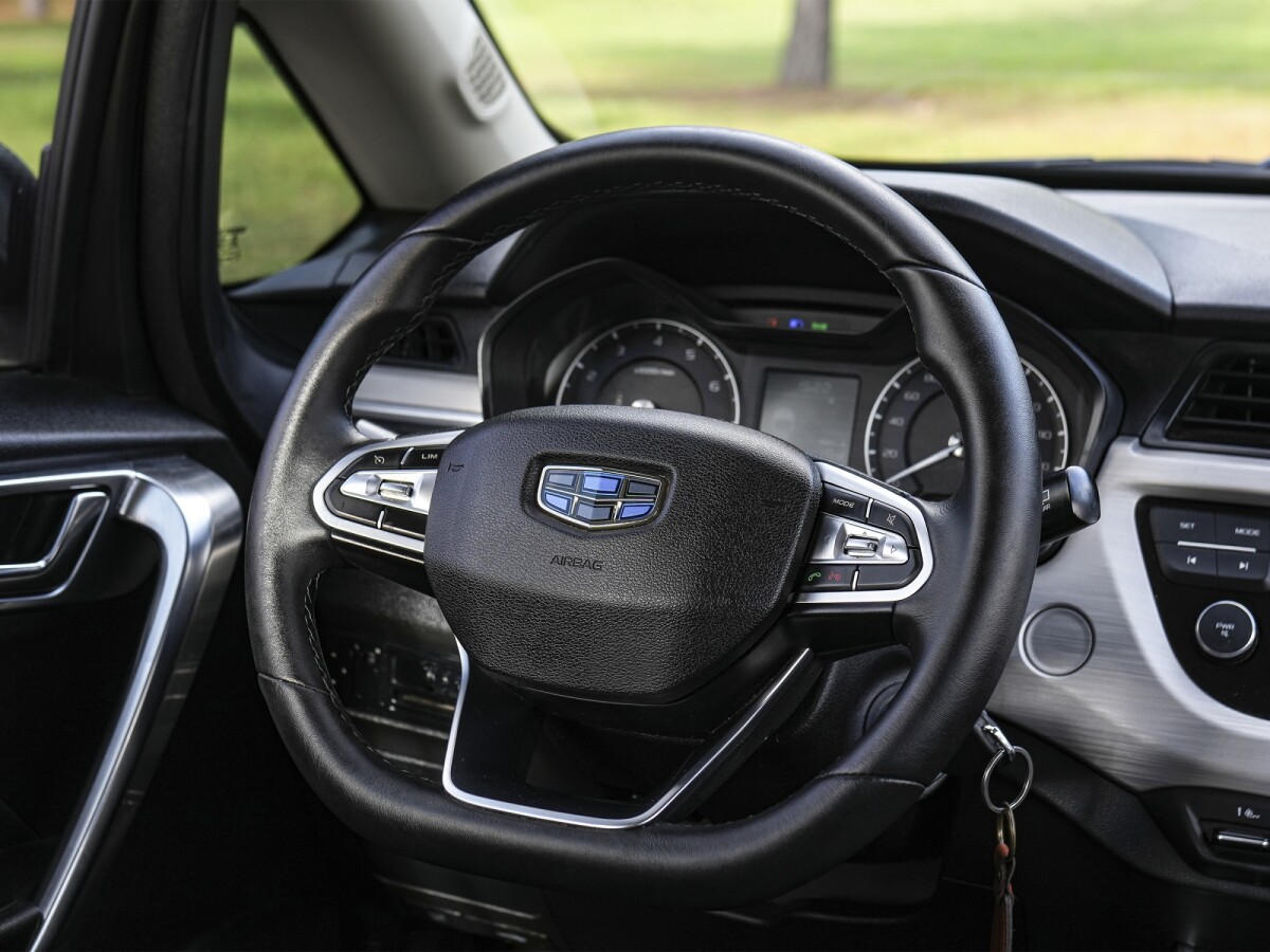 Geely GX3 GB 1.5 MT Extra Full | Permuta / Financia Geely GX3 GB 1.5 MT Extra Full | Permuta / Financia