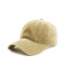 Gorro teñido broche metálico Beige
