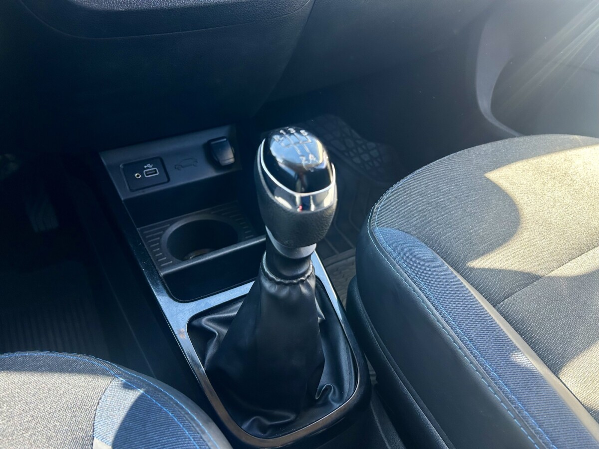 Renault Kwid Intens EXCELENTE ESTADO! | Permuta / Financia Renault Kwid Intens EXCELENTE ESTADO! | Permuta / Financia