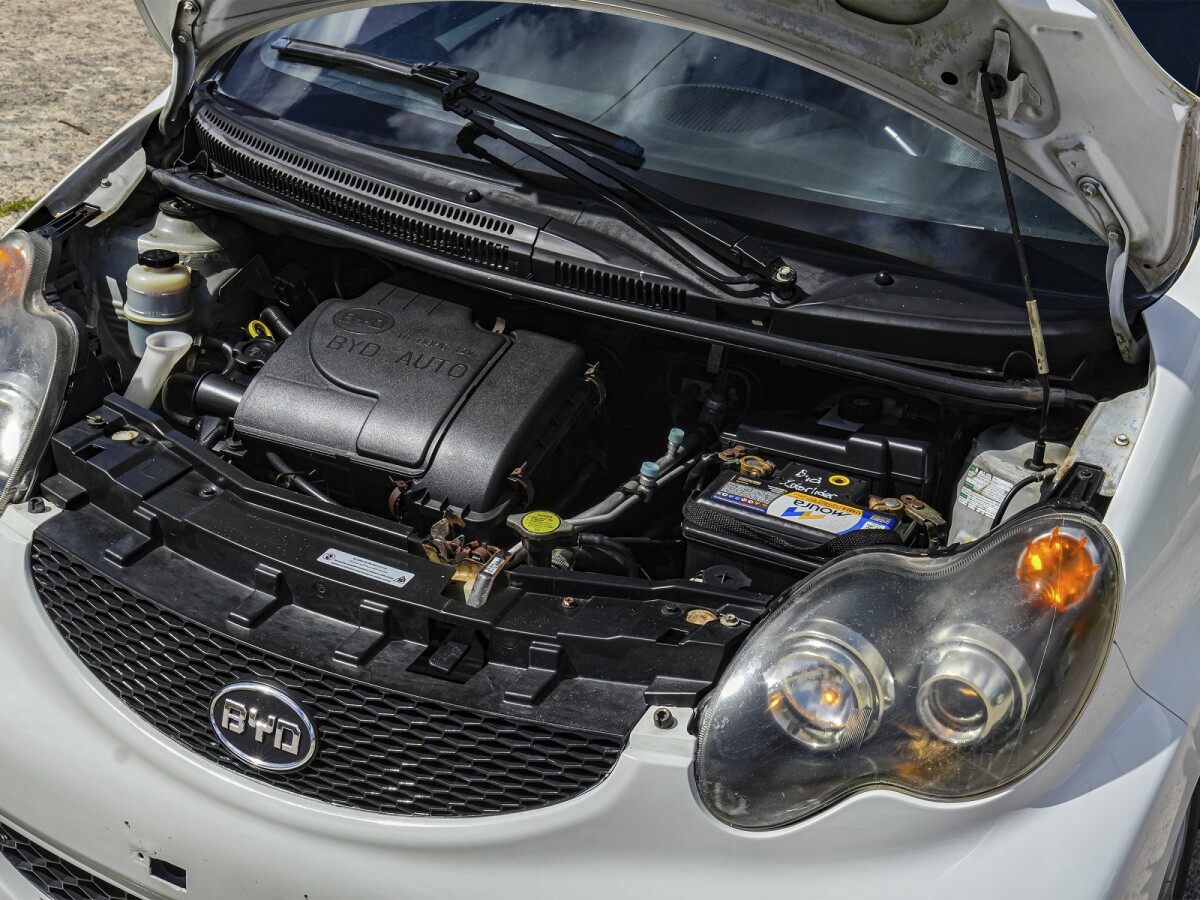 BYD F0 GLXI 1.0 Extra Full | Permuta / Financia BYD F0 GLXI 1.0 Extra Full | Permuta / Financia