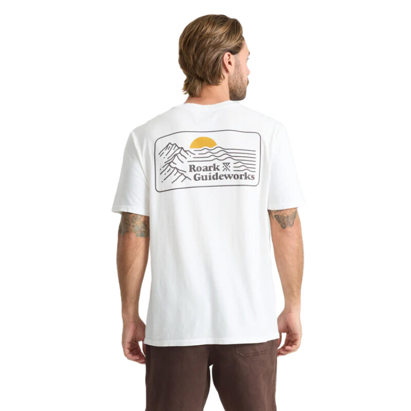 Remera Roark Earth & Sea - Blanco Remera Roark Earth & Sea - Blanco