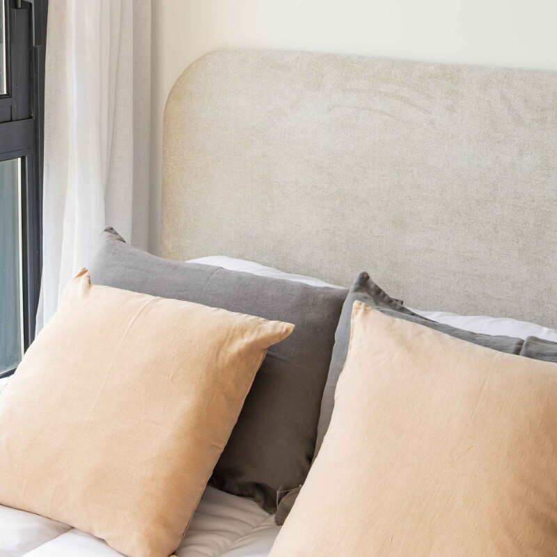 Respaldo Bruma Super King - 200x120cm