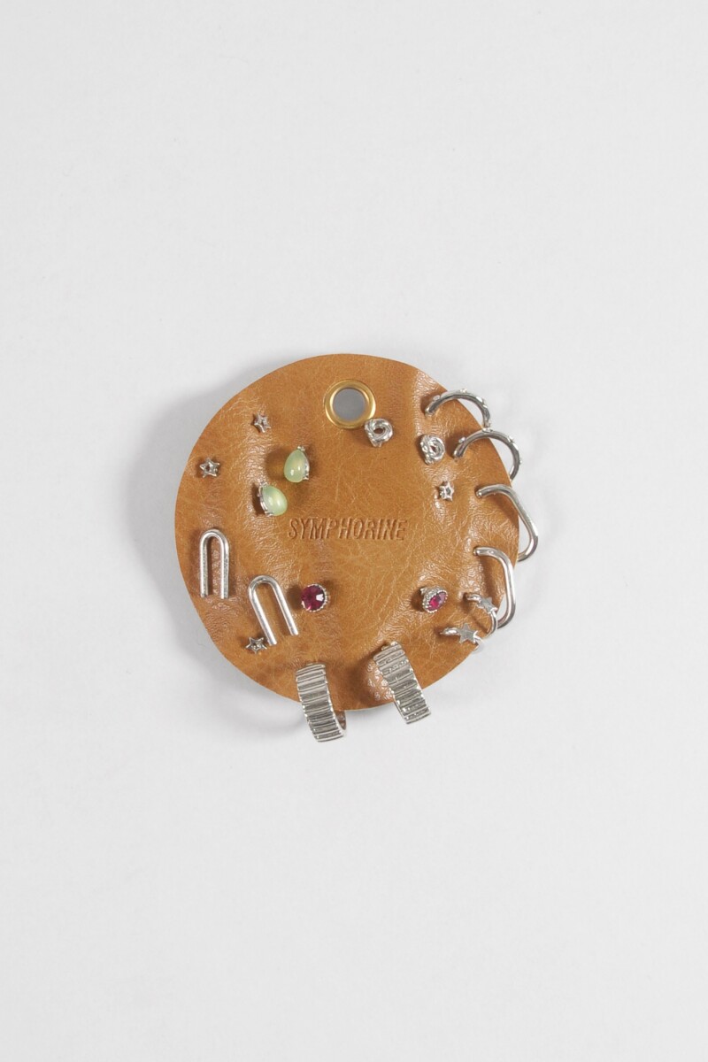 Set de 10 pins variados plateado