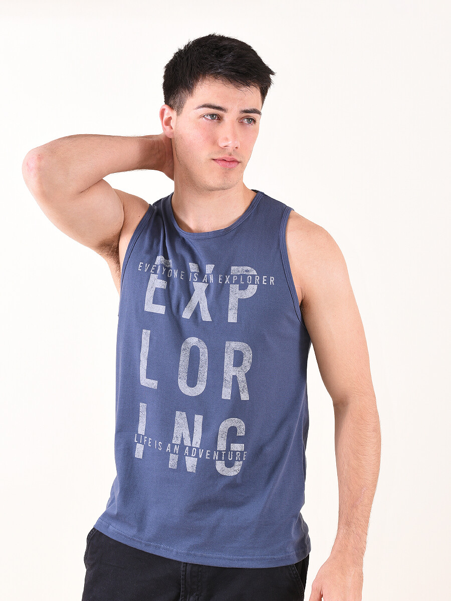 MUSCULOSA EXPLORING - AZUL OSCURO 