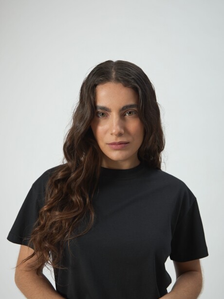 REMERA TANNA NEGRO