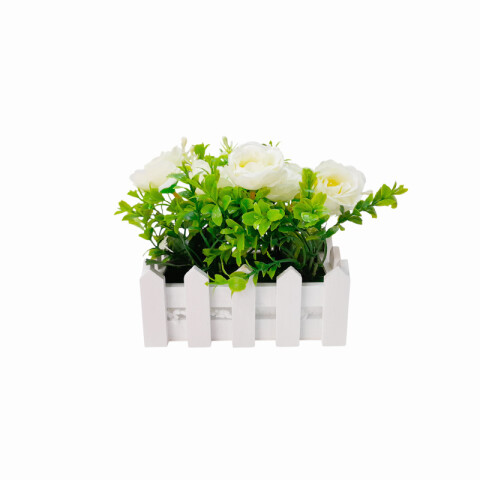 Bouquet de flores en jardinera decorativa Bouquet De Flores En Jardinera Decorativa