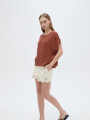 Remera Corvin Canela