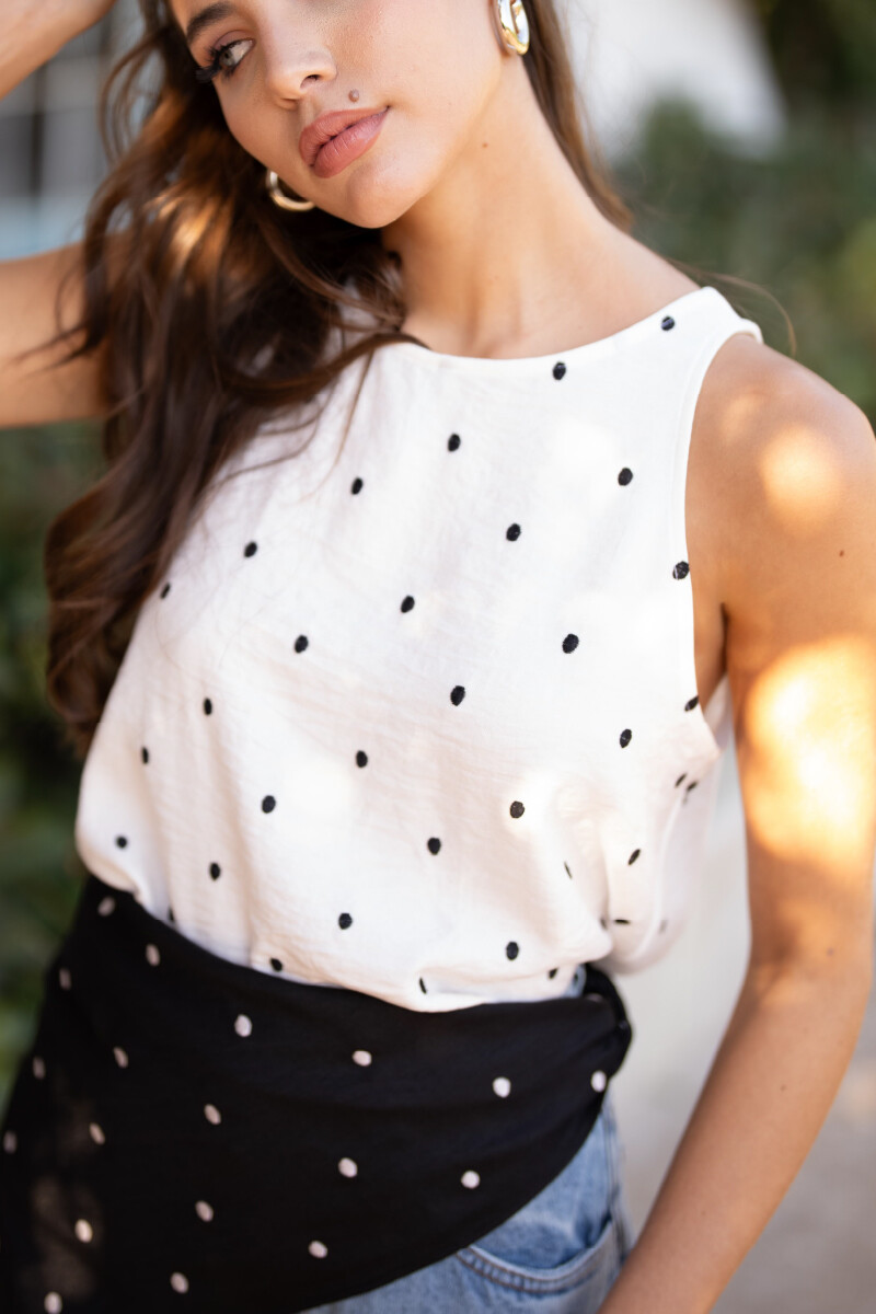 BLUSA C492/20 SIN MANGA ESPALDA CRUZADA Natural