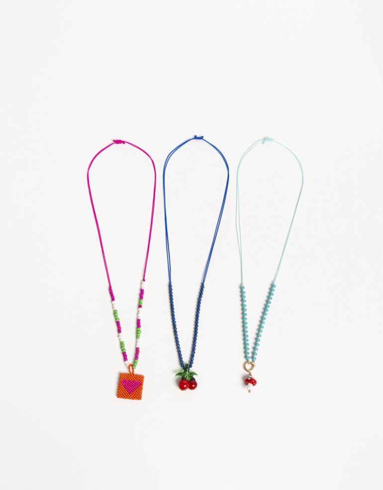 Collares Cortos Color Collar Corto Mystery Box Día Del Amigo - Combinacion Multicolor