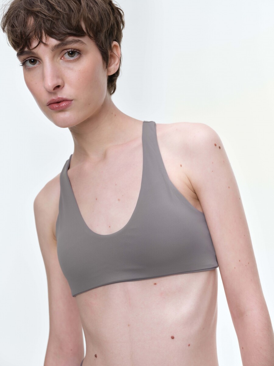 Top Brava - Gris Oscuro 