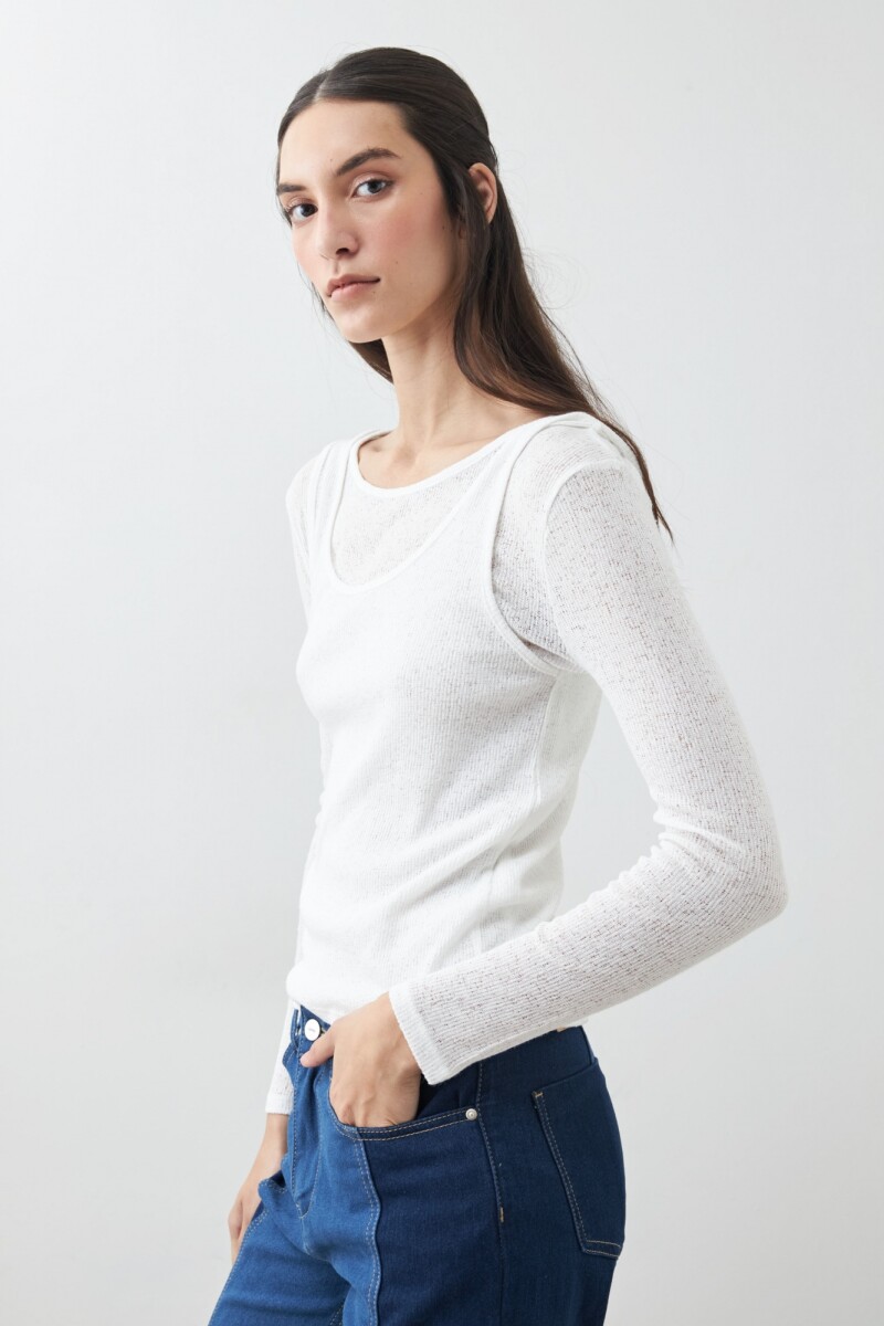Remera doble capa texturizada crudo