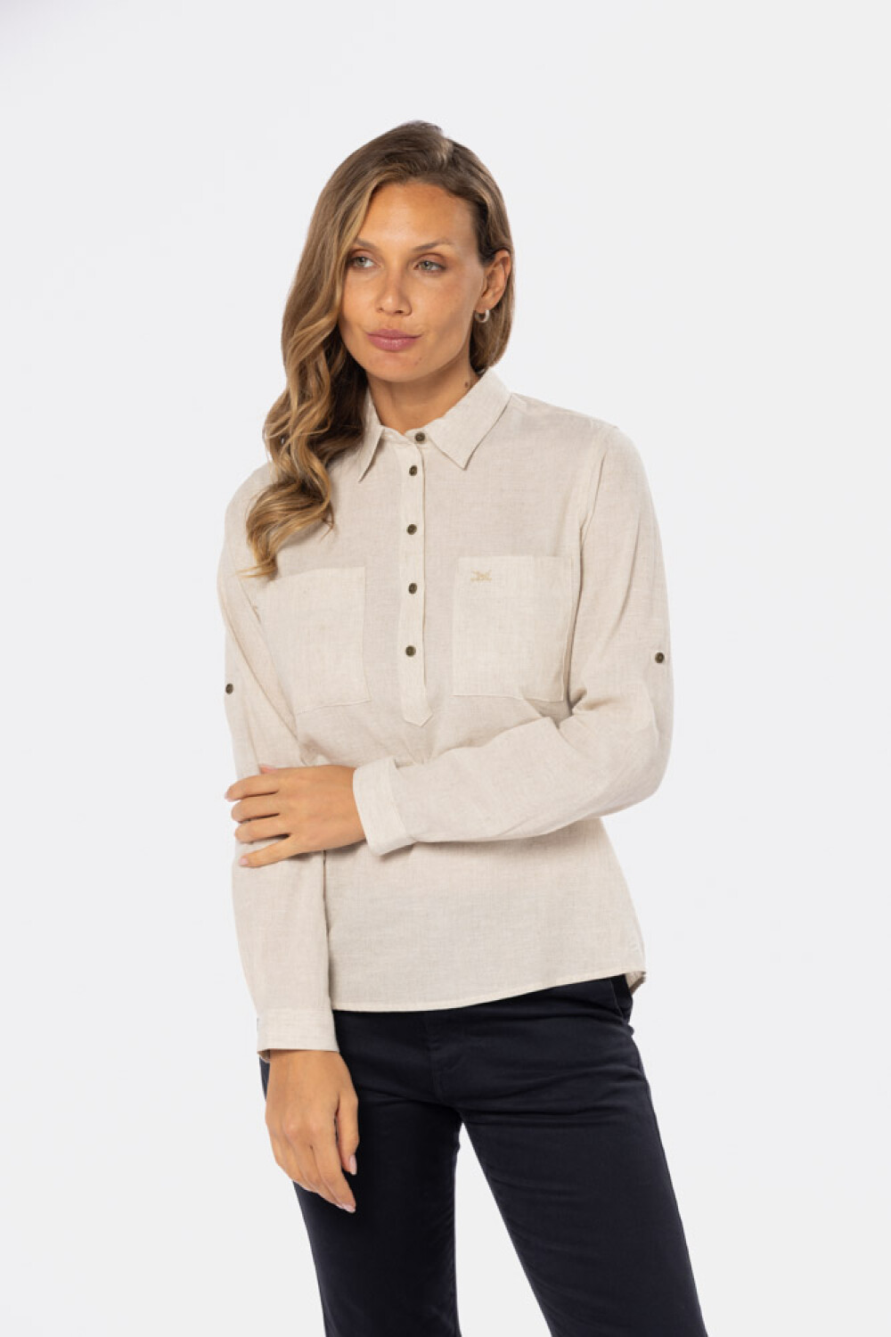 CAMISA DE LINO MEDIO BOTÓN Beige