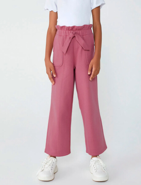 PANTALÓN DE NIÑA MODELO CROPPED CON FRUNCE ROSADO
