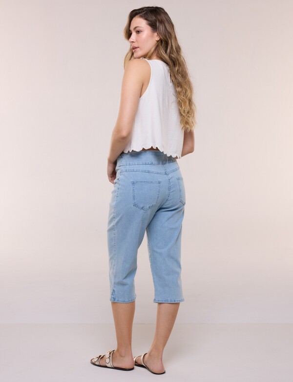 Capri Denim Pretina Ancha JEAN CLARO