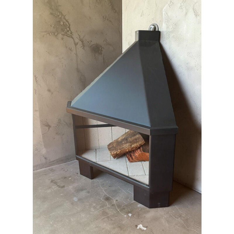 Estufa Metálica Esquinera 65 cm con Ladrillos Refractarios Estufa Metálica Esquinera 65 cm con Ladrillos Refractarios