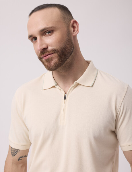 Remera m/c lisa crudo