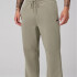 Pantalón The Go-To Straight Leg Pant Hombre Seagrass