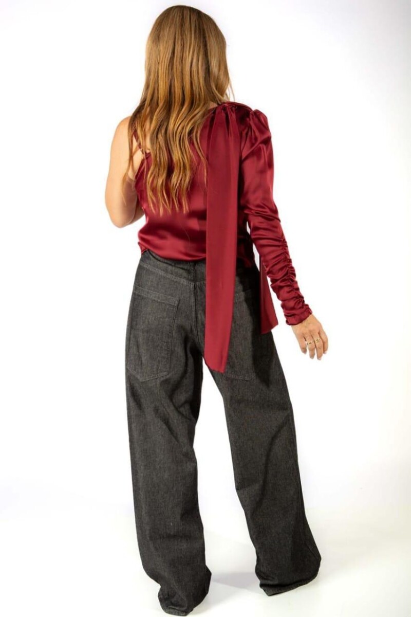 Blusa drape bordo