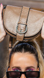 BANDOLERA LYON REPTIL ALMENDRA