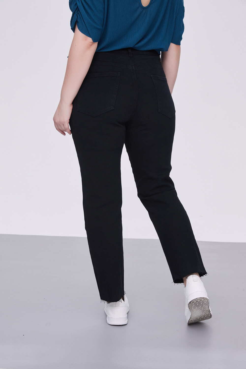 Pantalon Vilehada Negro