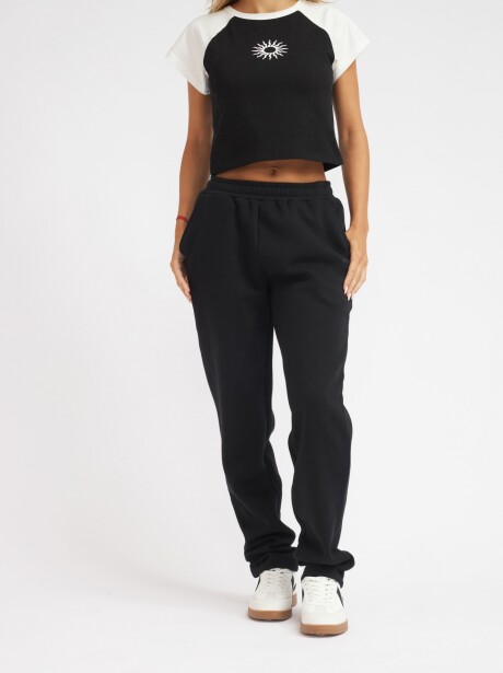 JOGGER CEREZO NEGRO