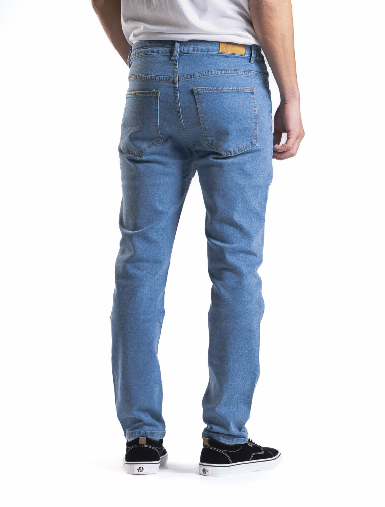 Jean Regular Fit Largo 30 Celeste