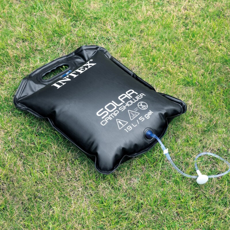 INTEX DUCHA SOLAR PVC CON VALVULA 19 LITROS DE CAPACIDAD TEMPERATURA HASTA 48°C Intex Ducha Solar Pvc Con Valvula 19 Litros De Capacidad Temperatura Hasta 48°c