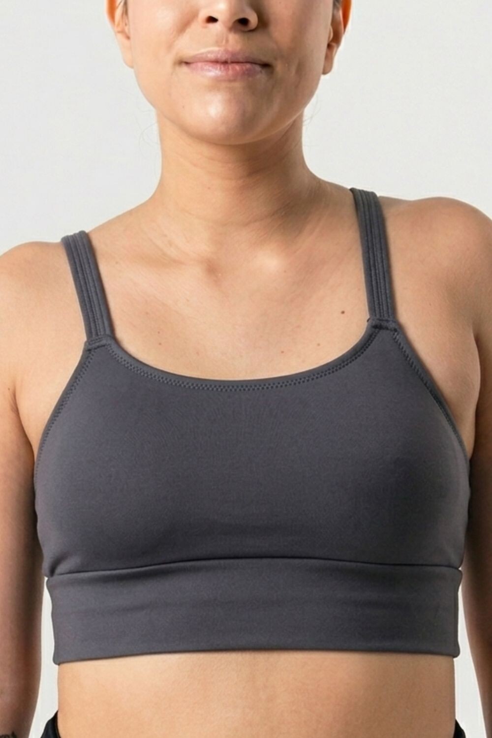 Top básico deportivo Sally Gris