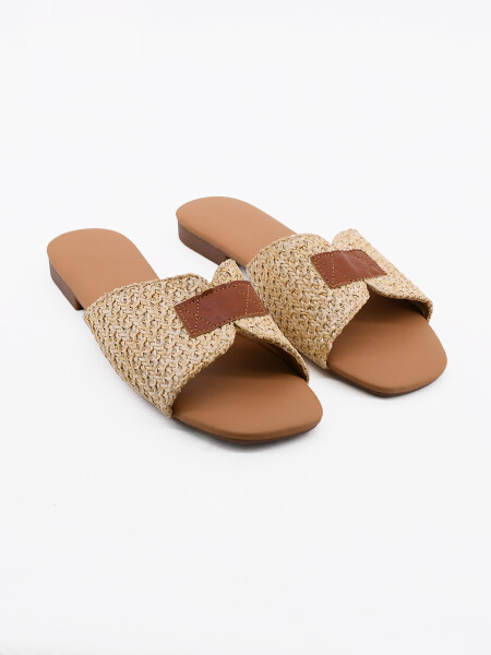 SANDALIA NURA BEIGE (V)