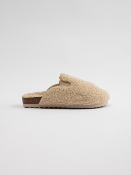 Zueco corderito Beige