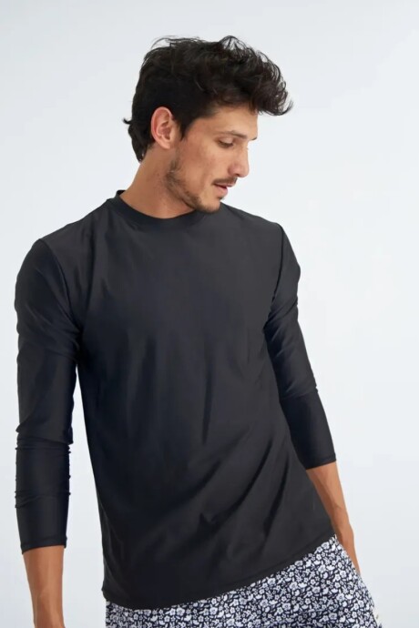 Remera Uv Negro