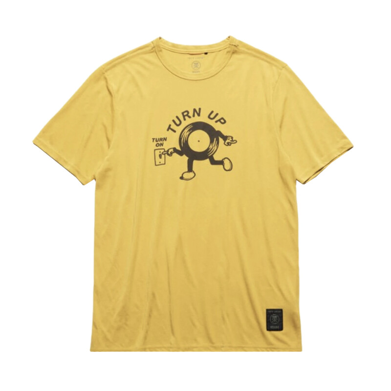 Remera Roark Mathis Core - Amarillo Remera Roark Mathis Core - Amarillo