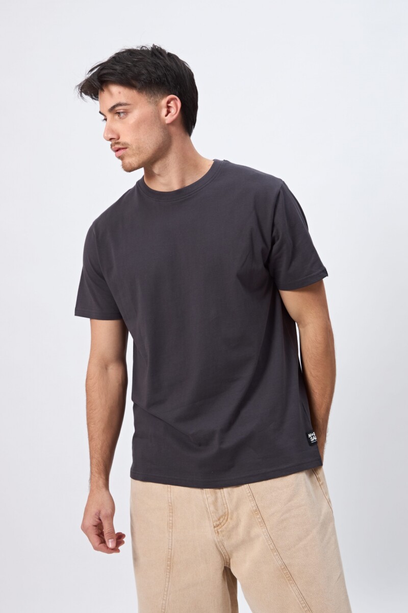 REMERA TRUE - NEGRO 