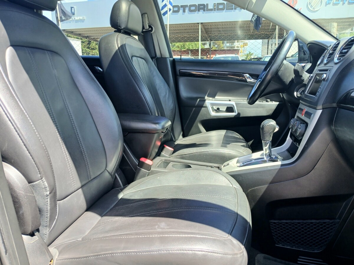 Chevrolet Captiva Sport EXCELENTE ESTADO!| Permuta/ Financia Chevrolet Captiva Sport EXCELENTE ESTADO!| Permuta/ Financia