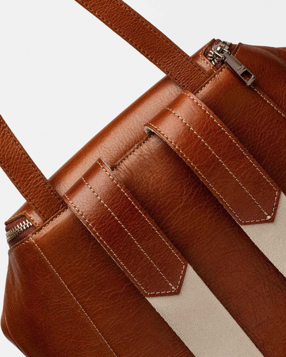 Mochila Mashenka en cuero vegetal liso Cuoio