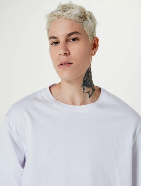 CAMISETA MANGA LARGA BLANCO