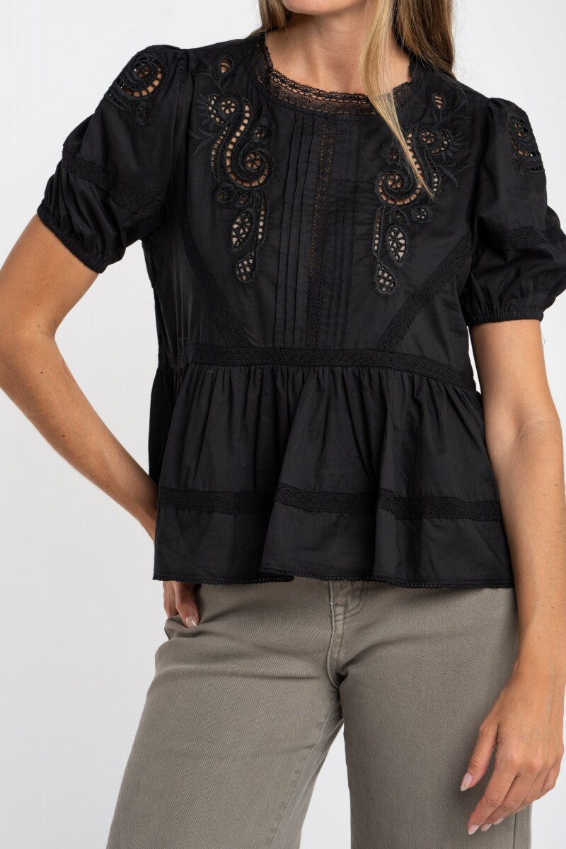 Blusa Algodon Con Encaje Negro