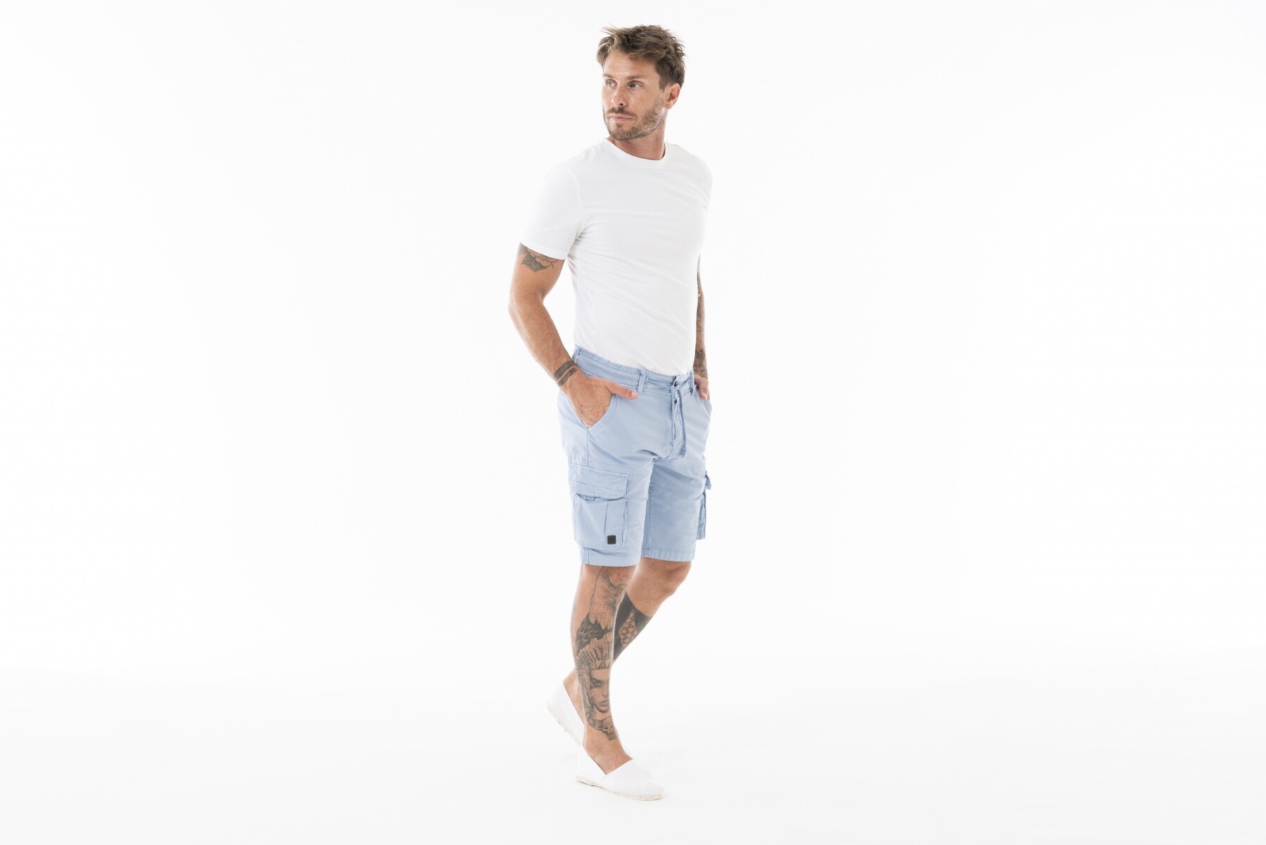 BERMUDA CARGO ALGARROBO S/TAPA - Celeste 