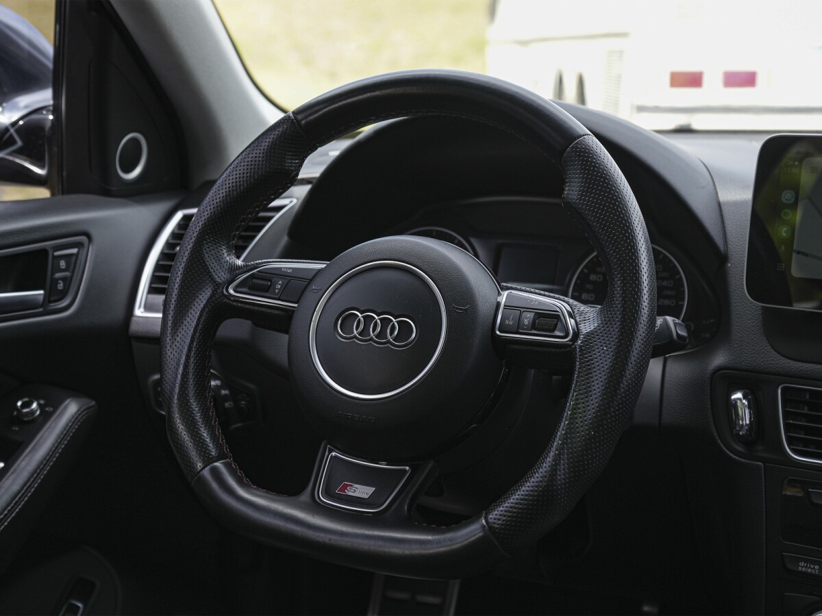 Audi Q5 2.0 TFSI Quattro AT-Stronic Extra Full 2017 Audi Q5 2.0 TFSI Quattro AT-Stronic Extra Full 2017