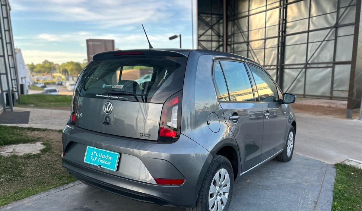 Volkswagen Move Up 1.0 MT 2019 Volkswagen Move Up 1.0 MT 2019