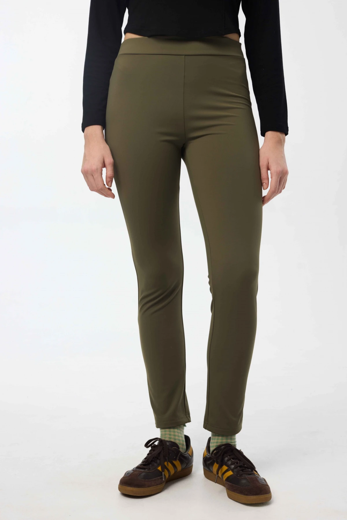Calza Ofelia Verde Seco
