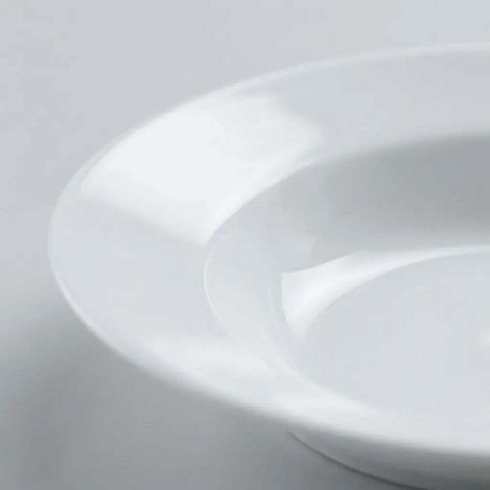 Plato Hondo blanco 20.5 cms. Plato Hondo blanco 20.5 cms.