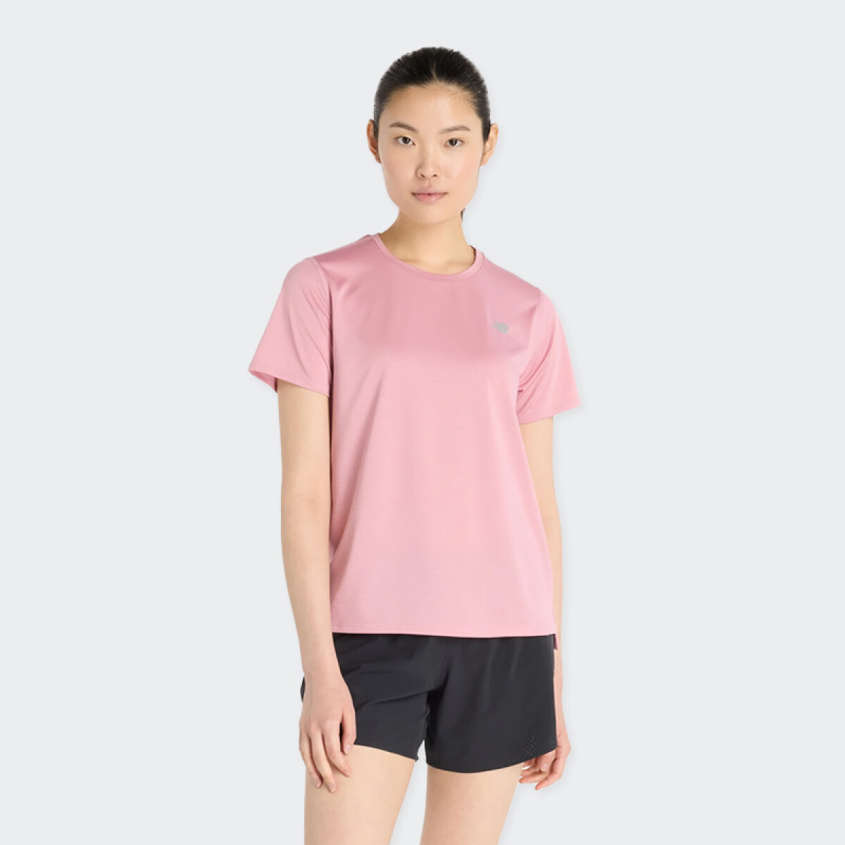 Remera New Balance Sport Essentials - Rosa 