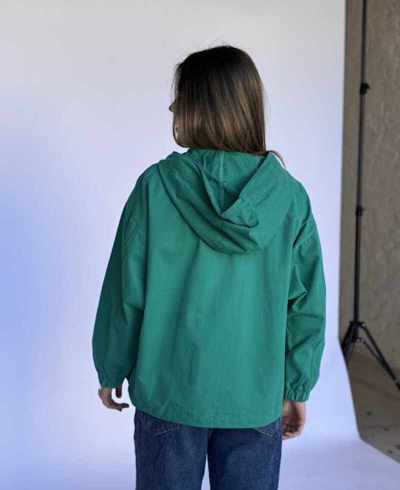 Campera Gabardina con cierre verde