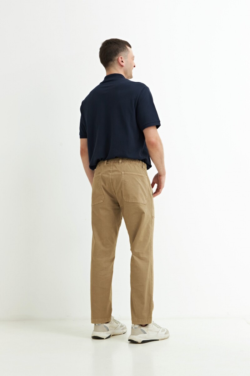 Pantalón con bolsillos VERDE OLIVA