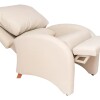 Poltrona Reclinable Manual -Tapizado Sintético color Perla Poltrona Reclinable Manual -Tapizado Sintético color Perla