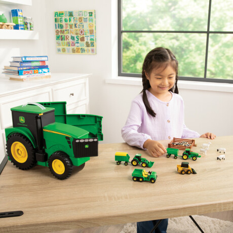 Set vehículos Granja con valija 18pcs Set vehículos Granja con valija 18pcs