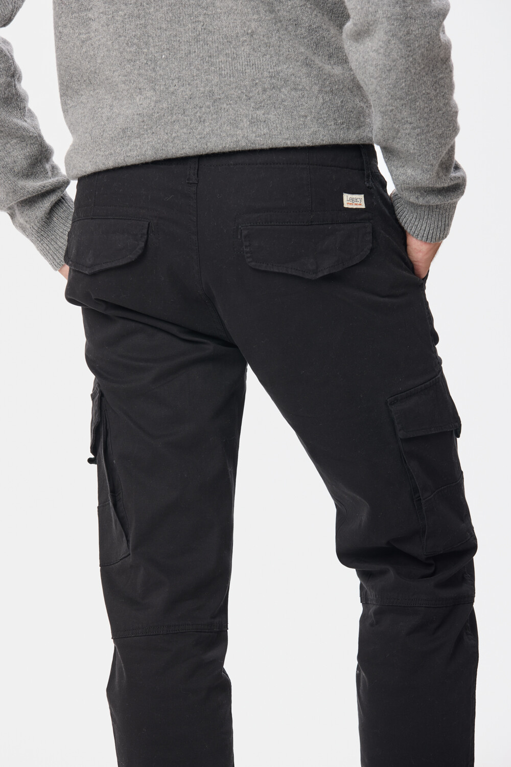 PANTALÓN CARGO Negro
