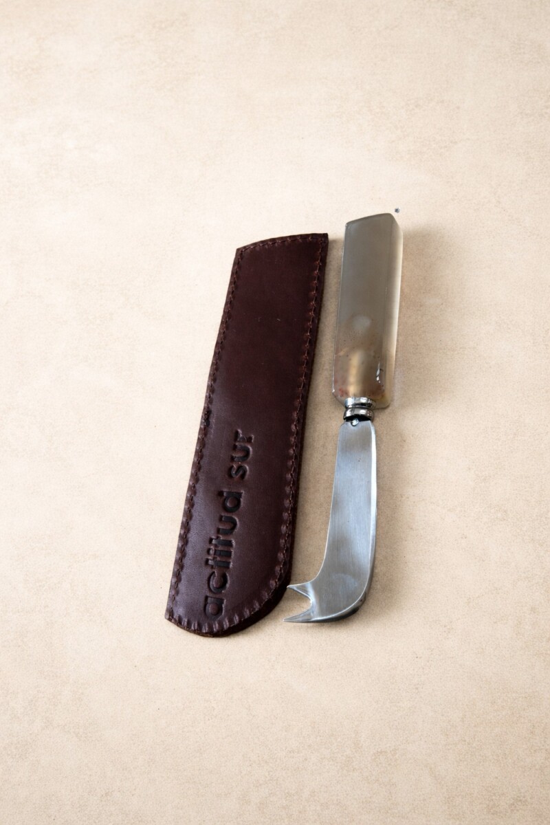 Cheese Goods 4 - Gris / Chocolate 